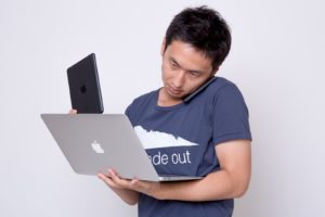 iPadとMacbookどっちがいい
